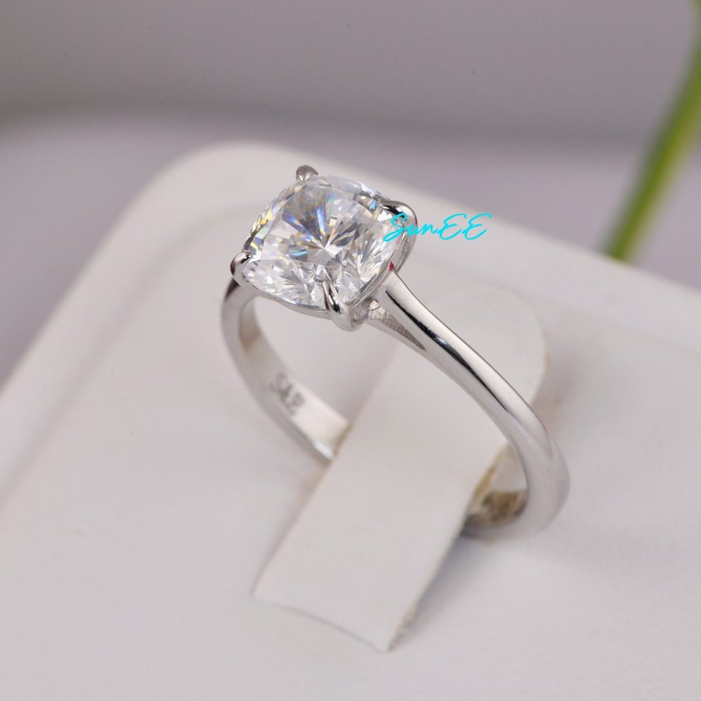 3.0CT NEW 925 STERLING SILVER CUSHION CUT WEDDING ENGAGEMENT DIAMOND RING - Picture 2 of 10